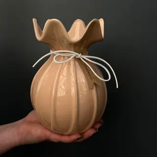 ვაზა 4