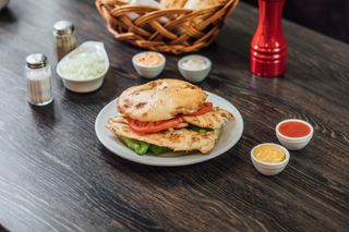 Pileće belo i Knjaz Pomorandža