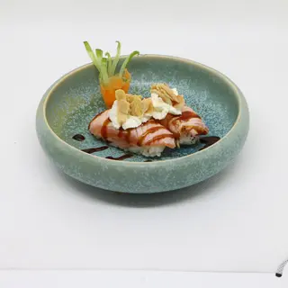 86 Nigiri Salmone scottato mandorle