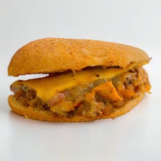 Khbiza Poulet على الفحم