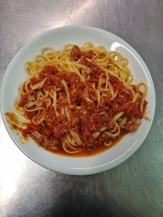 linguine al tonno al sugo