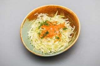 Salată de varză albă