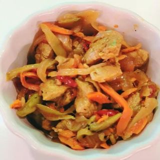 Chop Suey de pollo