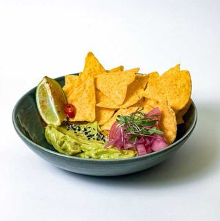 Guacamole e Totopos