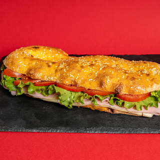 Sendvič sa šunkom 485gr