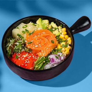 პოკე ორაგულით