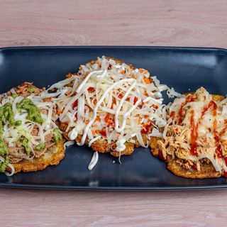 Patacón de Carne Mechada (3Uds.)