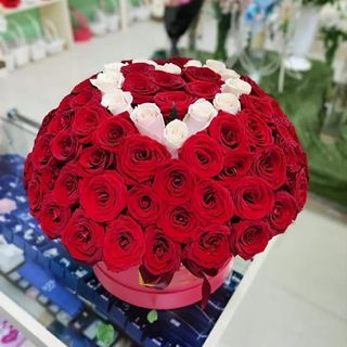 ვარდების თაიგული