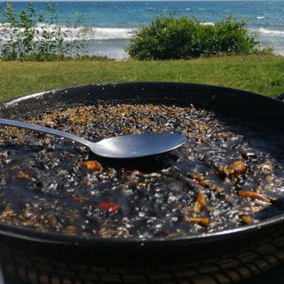 Paella Negra (Para 2 Personas)