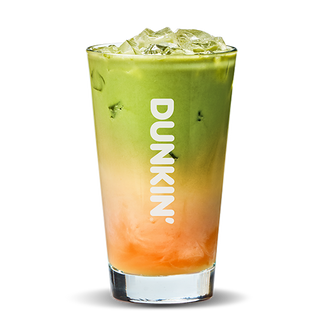 Iced Matcha Latte De Mango