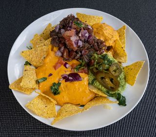 Nachos Con Guacamole
