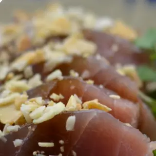 Chirashi tonno