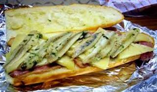 Bocadillo De Boquerones