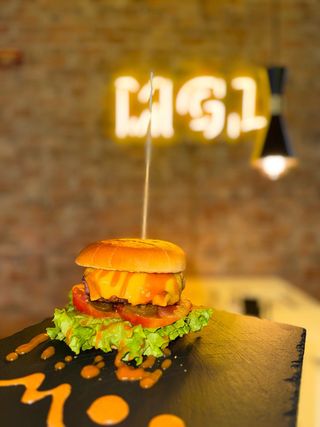 Hamburguesa Freaking Hot