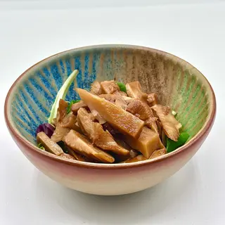 23. Bambu marinato