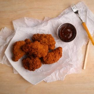 Курячі крильця та соус Барбекю (280г)