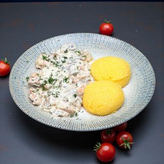 Ciulama de pui cu mamaliguta