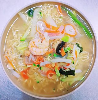 #35 Ramen Con Marisco