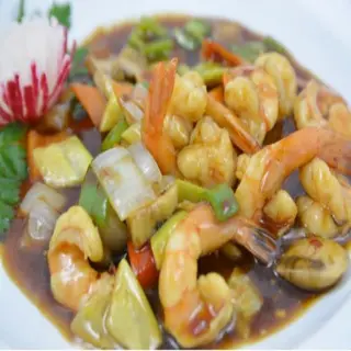22 - Gambas en salsa guindillas