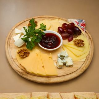 Сырная тарелка