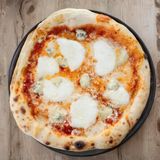 Quattro formaggi pizza 45cm