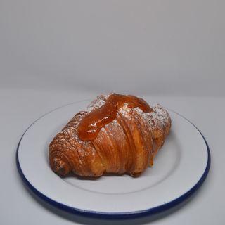 Croissant marmellata