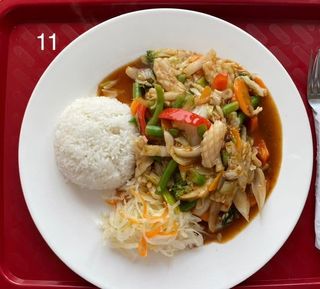 11 Smażone kalmary na ostro