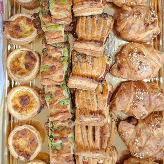 Frivolidades saladas variadas 24und.