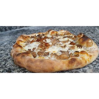 41. Pizza ai frutti di bosco