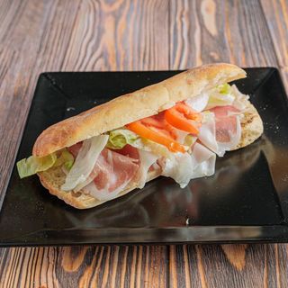 Sendvič sa pršutom