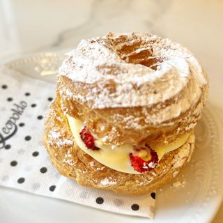 Zeppolino Chantilly fragoline monoporzione
