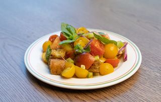 Ensalada Panzanella