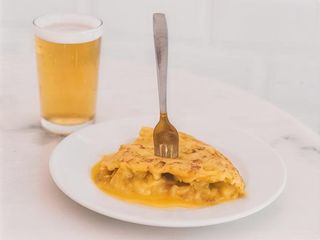 Tortilla de patata +2 cervezas