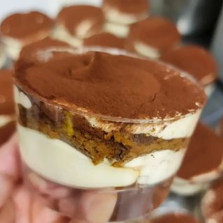 TIRAMISÙ artigianale in vaschetta.   8/10 persone