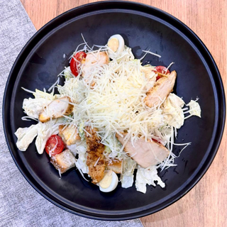 Цезарь с курицей