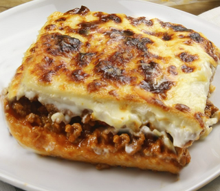 Lasaña de carne boloñesa