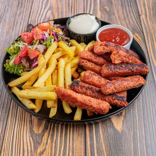 Vegapčići velika porcija i pomfrit