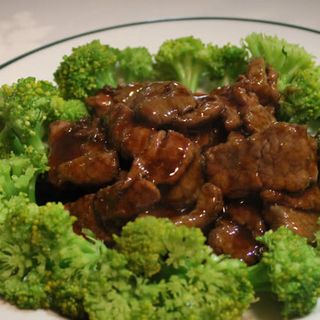 41. Ternera Con Salsa De Ostras