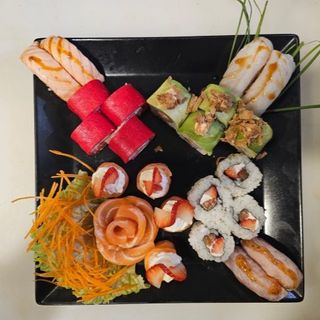 Salmão Rosa Platter(28P) with Drinks 