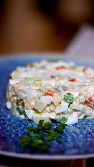 Салат Олів'є (220г)