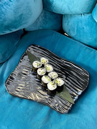 Макі Авокадо  (140г)