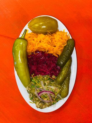 Assortimento di sottaceto