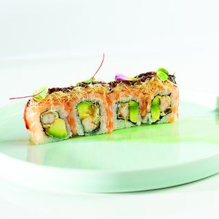Uramaki tiger roll