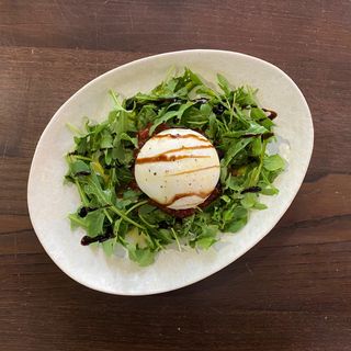 Ensalada De Burrata Fresca