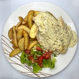 Piletina sa gorgonzolom 