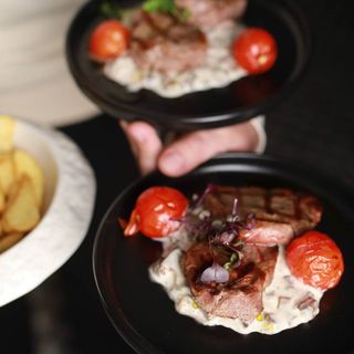 Медальйони з телятини