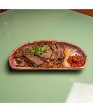 Ternera Marinada En Salsa De Soja - 卤牛肉