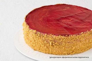 Торт Медовик з вишнею цілий