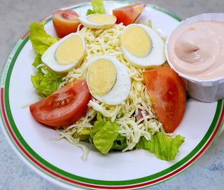 Ensalada Pepone (1-2 persona)