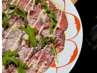 КАРПАЧО З ТЕЛЯТИНИ (170g)